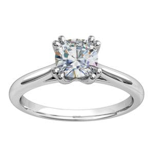 Cushion Cut Solitaire Diamond Engagement Ring, with 4 Double Claws.